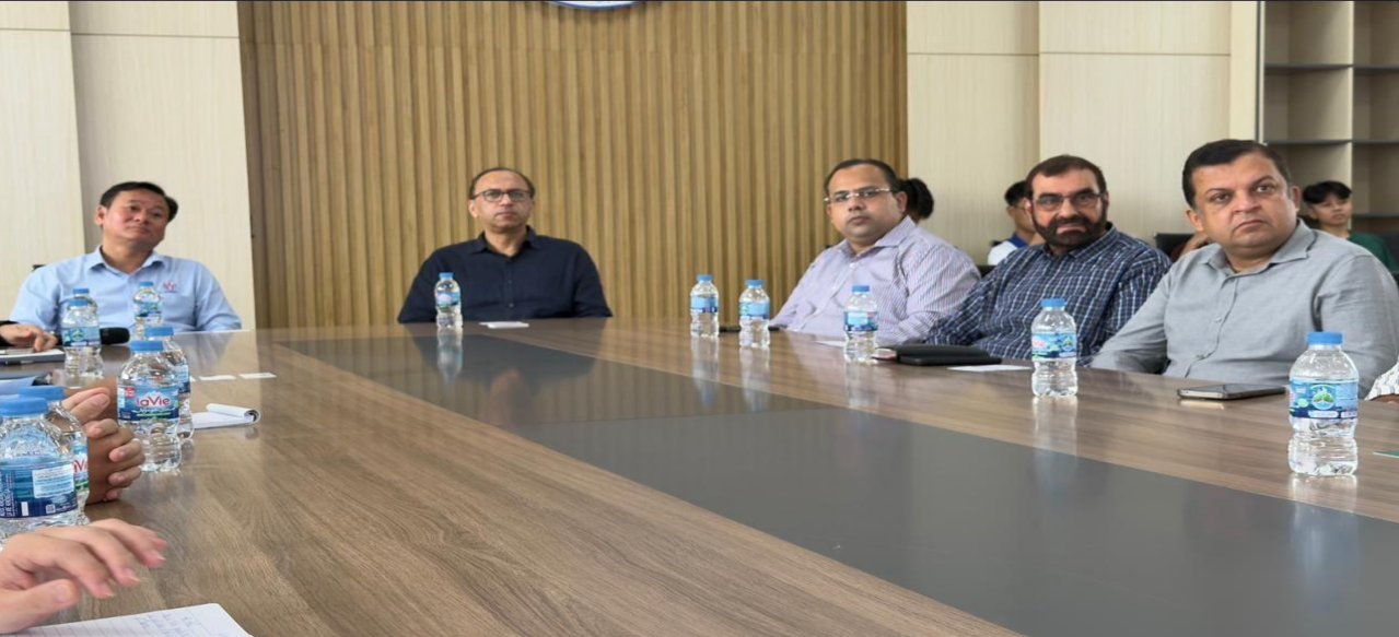 University Visit Building Technical Capacity — photo 3