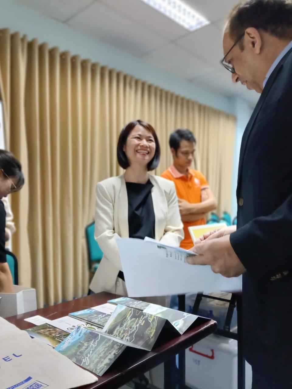 Vietnam Trade Promotion Industry visit — photo 7